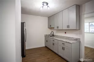 526 Hillkress St, Centralia, WA 98531 - Photo 6