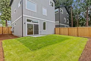 9017 Dibble Ave NW, Seattle, WA 98117 - Photo 2
