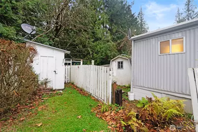 2284 Yew Street Road #D3, Bellingham, WA 98229 - Photo 24