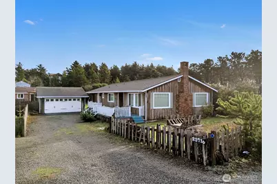 23716 J Place, Ocean Park, WA 98640 - Photo 1