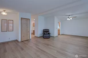 1705 Twins Peaks Dr, Wenatchee, WA 98801 - Photo 8