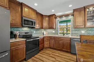 1403 W Cherry Ave, Selah, WA 98942 - Photo 16