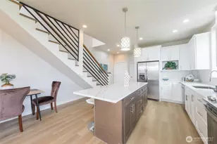 1019 Sturgus Ave S, Seattle, WA 98144 - Photo 10