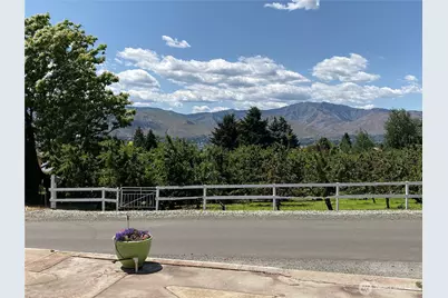 1055 N Jackson Avenue, East Wenatchee, WA 98802 - Photo 32