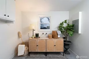 1412 E Berniece St, Mount Vernon, WA 98274 - Photo 8