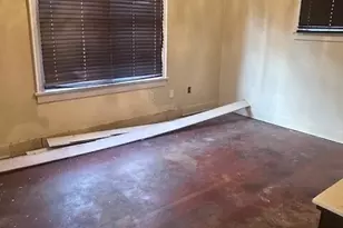 1302 W 5th St, Aberdeen, WA 98520 - Photo 8