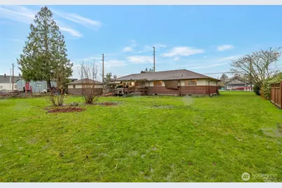 6216 20th Street E, Fife, WA 98424 - Photo 2