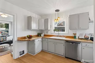 408 Rogers St SW, Olympia, WA 98502 - Photo 6