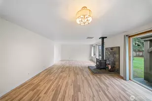 6025 Boulevard Loop SE, Olympia, WA 98501 - Photo 6