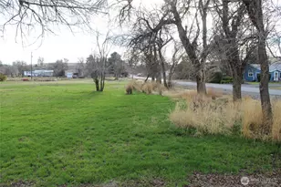 313 E Main, Lind, WA 99341 - Photo 1