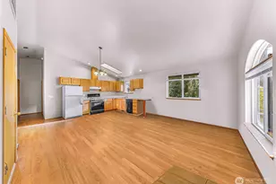 1470 James St, Bellingham, WA 98225 - Photo 8