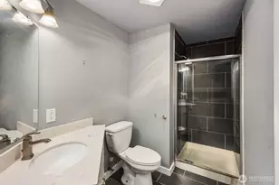 23410 18th Ave S, Des Moines, WA 98198 - Photo 24