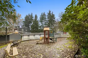 23410 18th Ave S, Des Moines, WA 98198 - Photo 30