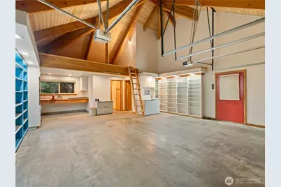 2204 41st Street, Anacortes, WA 98221 - Photo 34