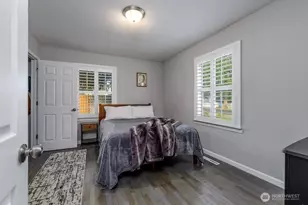 814 117th St S, Tacoma, WA 98444 - Photo 10