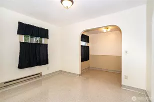 916 L St, Centralia, WA 98531 - Photo 10