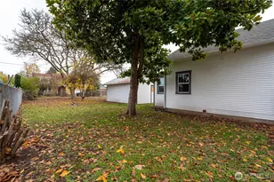 916 L St, Centralia, WA 98531 - Photo 24