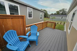 1303 30th St, Seaview, WA 98624 - Photo 16