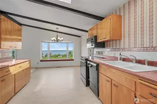 204 SW 298th Pl, Federal Way, WA 98023 - Photo 12