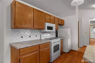 3334 Cherry Blossom Drive NE, Olympia, WA 98506 - Photo 14