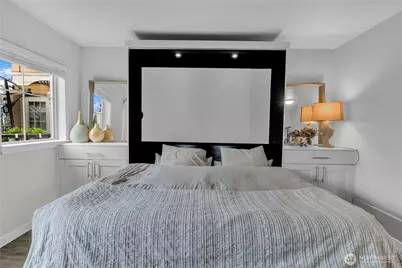 1125 E Olive Street #212, Seattle, WA 98122 - Photo 12