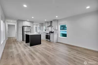 3702 Hunt Street #50, Gig Harbor, WA 98335 - Photo 6