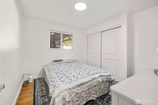 304 S 213th St, Des Moines, WA 98198 - Photo 20