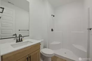 14421 204th Ave Ct E, Bonney Lake, WA 98391 - Photo 12