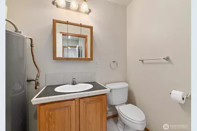 4909 38th Street NE, Tacoma, WA 98422 - Photo 18