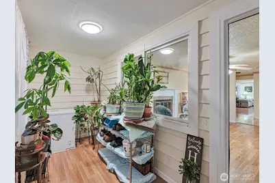 30621 8th Place S, Federal Way, WA 98003 - Photo 2