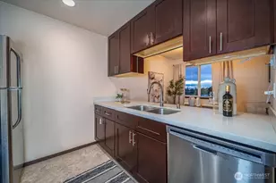 11532 15th Ave NE, Seattle, WA 98125 - Photo 8