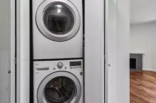 10410 NE 32nd Pl, Bellevue, WA 98004 - Photo 14