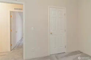 970 NE Saturn Ln, Bremerton, WA 98311 - Photo 22