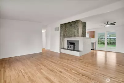 1361 S 279th Street, Des Moines, WA 98198 - Photo 4