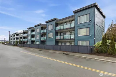 1175 Harrington Place NE #313, Renton, WA 98056 - Photo 2