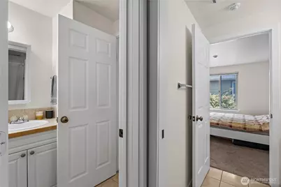 20032 66th Place W #B3, Lynnwood, WA 98036 - Photo 14