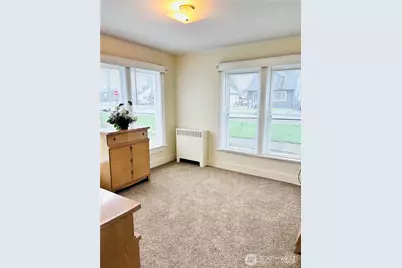 304 Emerson Avenue, Hoquiam, WA 98550 - Photo 8