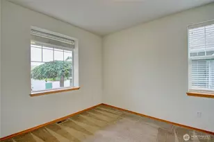 800 Farmington Dr, Burlington, WA 98233 - Photo 32