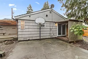 2420 S 132nd St, SeaTac, WA 98168 - Photo 28