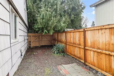2420 S 132nd Street, SeaTac, WA 98168 - Photo 30