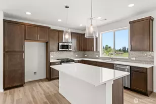 3215 219th Ave E, Lake Tapps, WA 98391 - Photo 8