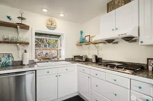 24410 Vashon Hwy SW, Vashon, WA 98070 - Photo 12