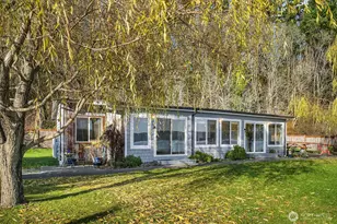 24410 Vashon Hwy SW, Vashon, WA 98070 - Photo 2