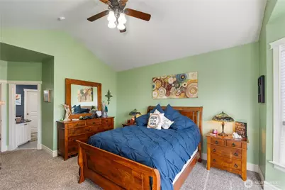 7802 211th Avenue E, Bonney Lake, WA 98391 - Photo 8