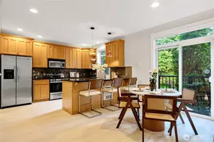 422 Federal Ave E, Seattle, WA 98102 - Photo 10