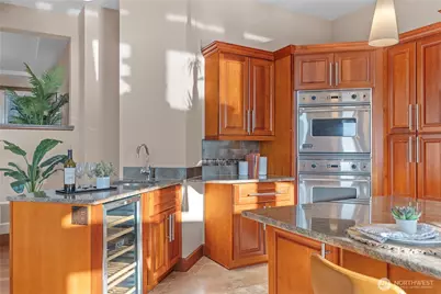 20619 NE 16th Street, Sammamish, WA 98074 - Photo 10