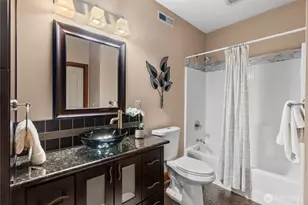 20619 NE 16th St, Sammamish, WA 98074 - Photo 28