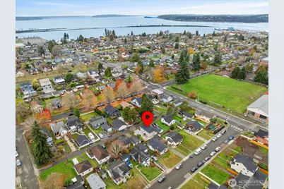 1016 Rockefeller Avenue, Everett, WA 98201 - Photo 2