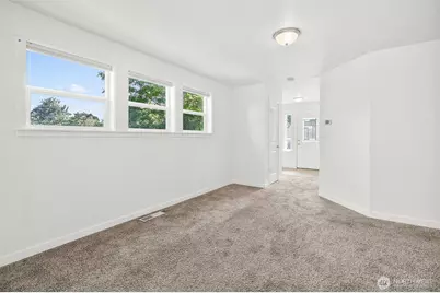 709 3rd Avenue S, Kent, WA 98032 - Photo 6