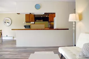 321 Bellevue Way SE, Bellevue, WA 98004 - Photo 12